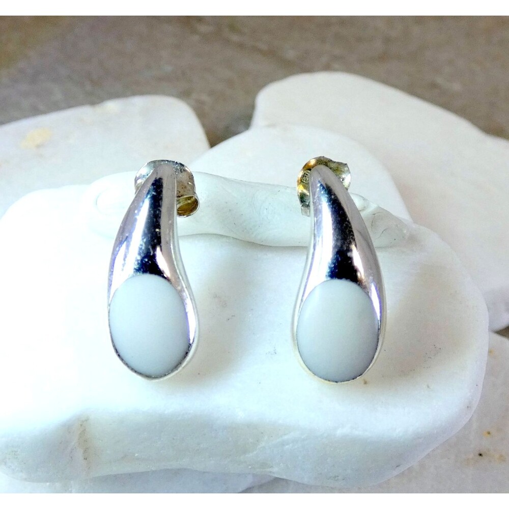 VTG Sterling Silver Mother of Pearl Modernist Earrings